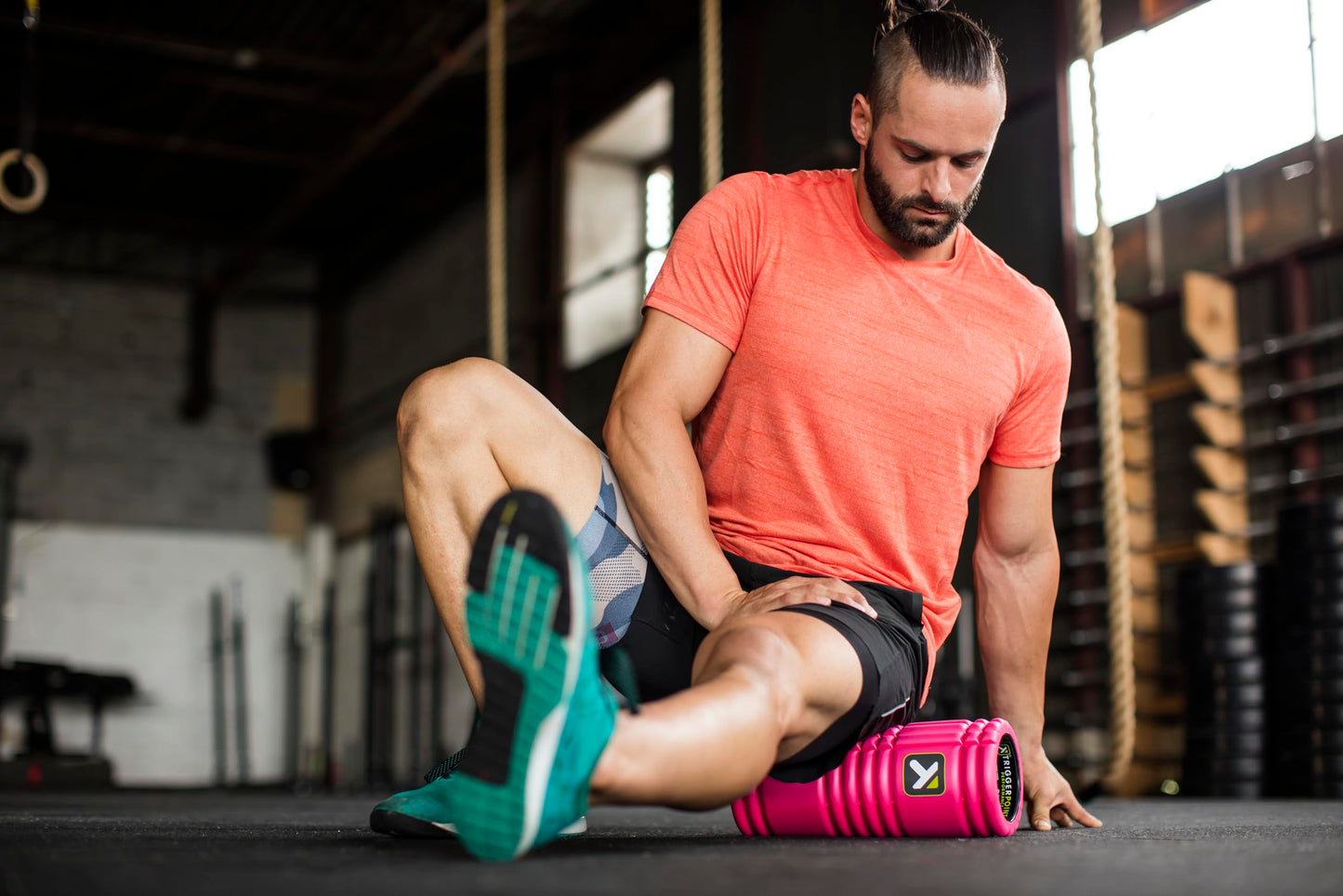 TriggerPoint GRID Foam Roller for Exercise, Deep Tissue Massage and Muscle Recovery, Original (13-Inch)